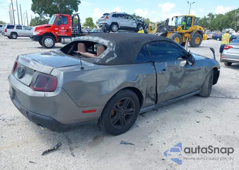 2011 Ford Mustang V6 from USA, damaged, VIN 1ZVBP8EM3B5129187